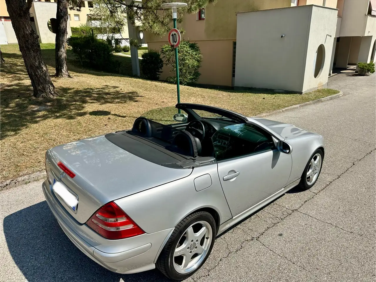 Mercedes-Benz SLK 320 V6, foto 10