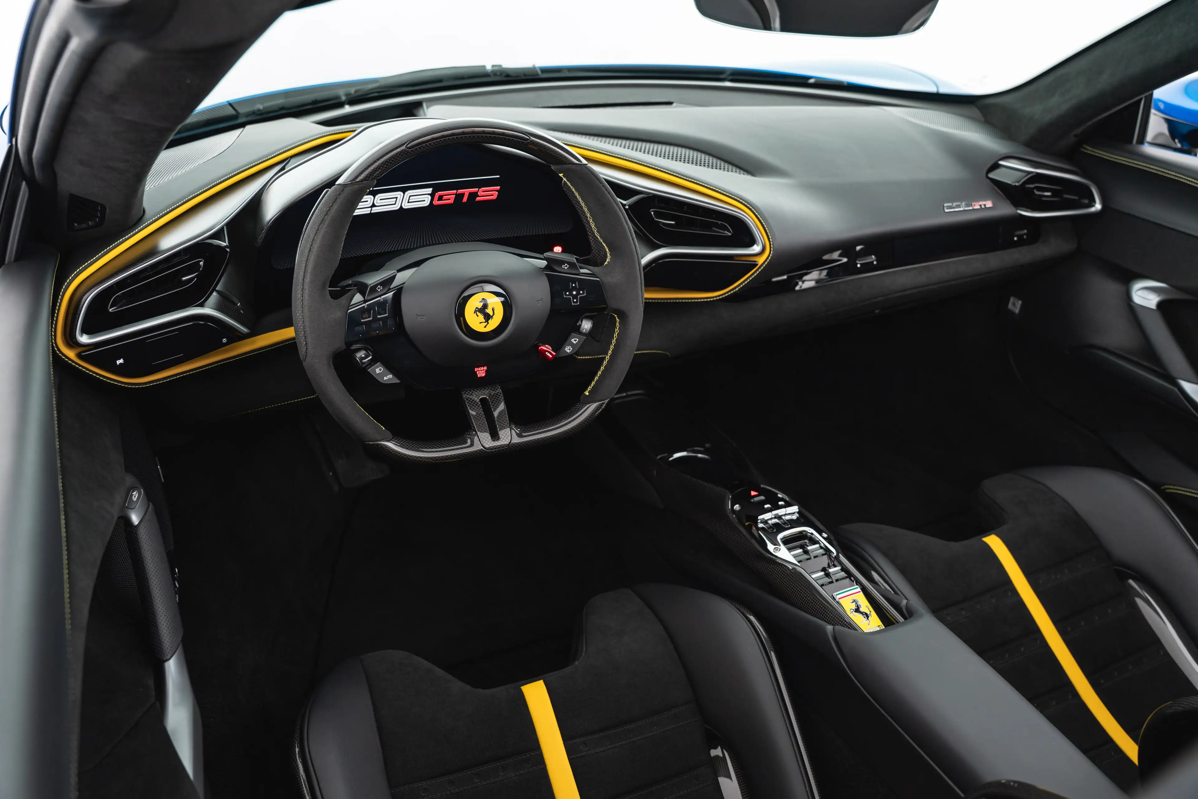 Ferrari 296 GTS — photo 12