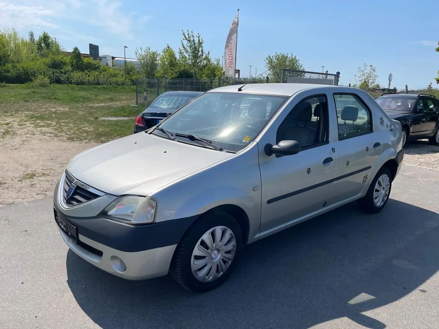 Dacia Logan Logan 1.4 Laureate Silber - 2
