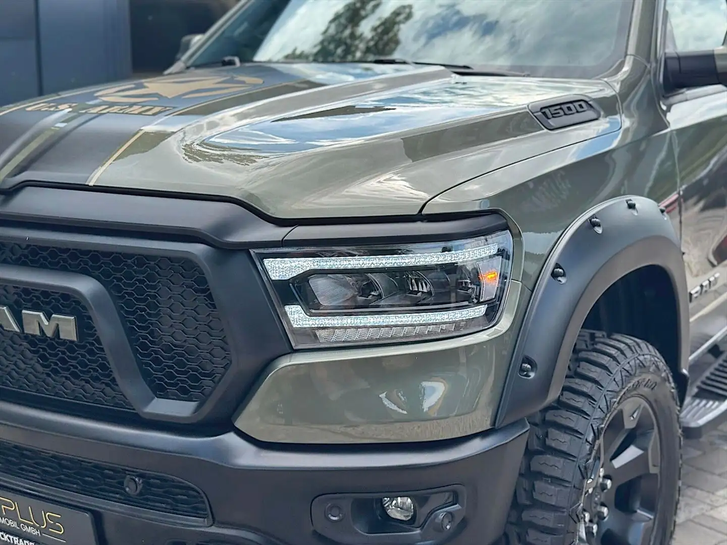 Dodge RAM 5.7 V8 HEMI US ARMY STYLE Offroad 4x4 LED Verde - 2