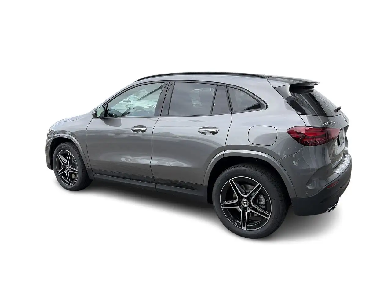 Mercedes-Benz GLA снимка Mercedes-Benz GLA