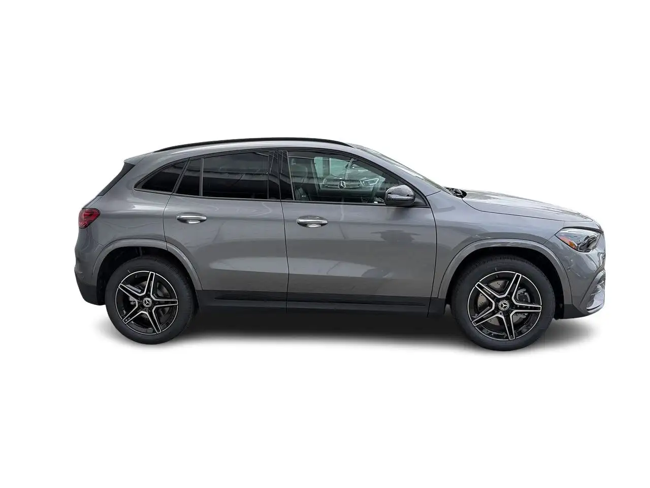 Mercedes-Benz GLA снимка Mercedes-Benz GLA