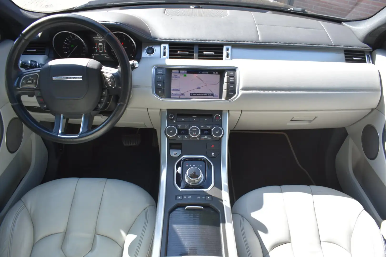 Land Rover Range Rover Evoque LEES TEKST!! 2.0 Si 4WD Prestige '12 KOPPAKKING LE Zwart - 2