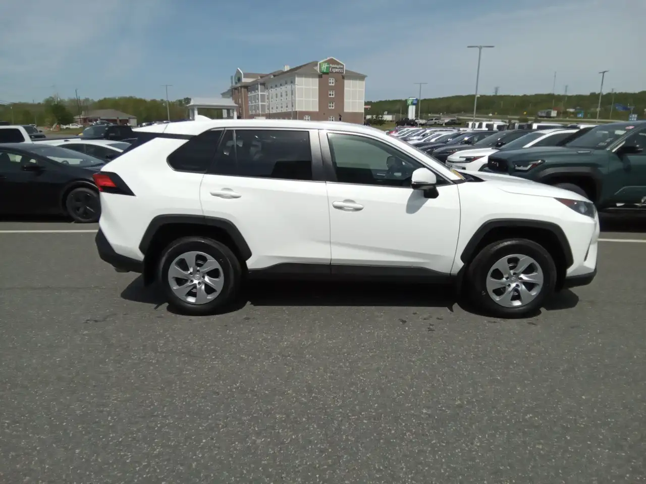 Toyota RAV 4 снимка Toyota RAV 4