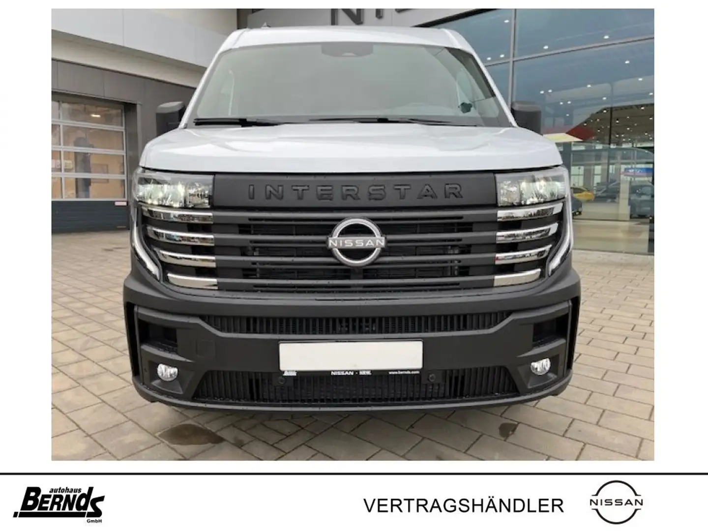 Nissan Interstar L3H2 3,5 dCi 150 FWD N-Connecta Weiß - 2