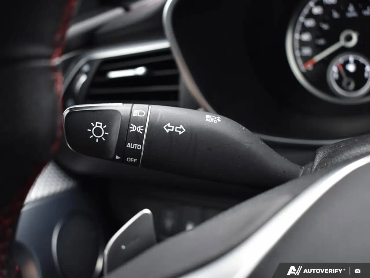 Genesis G70 снимка Genesis G70