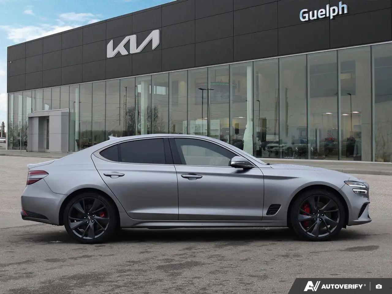 Genesis G70 снимка Genesis G70