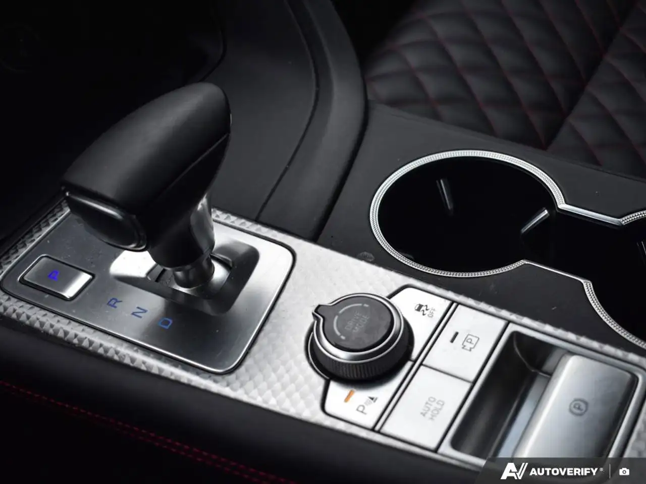 Genesis G70 снимка Genesis G70