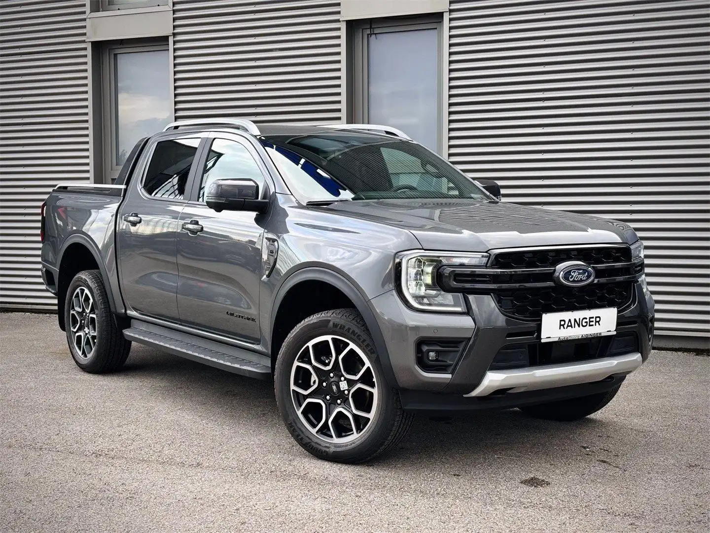 Ford Ranger Wildtrak 3,0l 240PS Doppelkabine Grau - 1