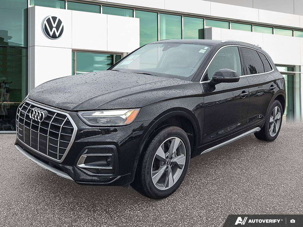 2024 Audi Q5 Komfort | CLEAN CARFAX | AWD | HEATED SEATS