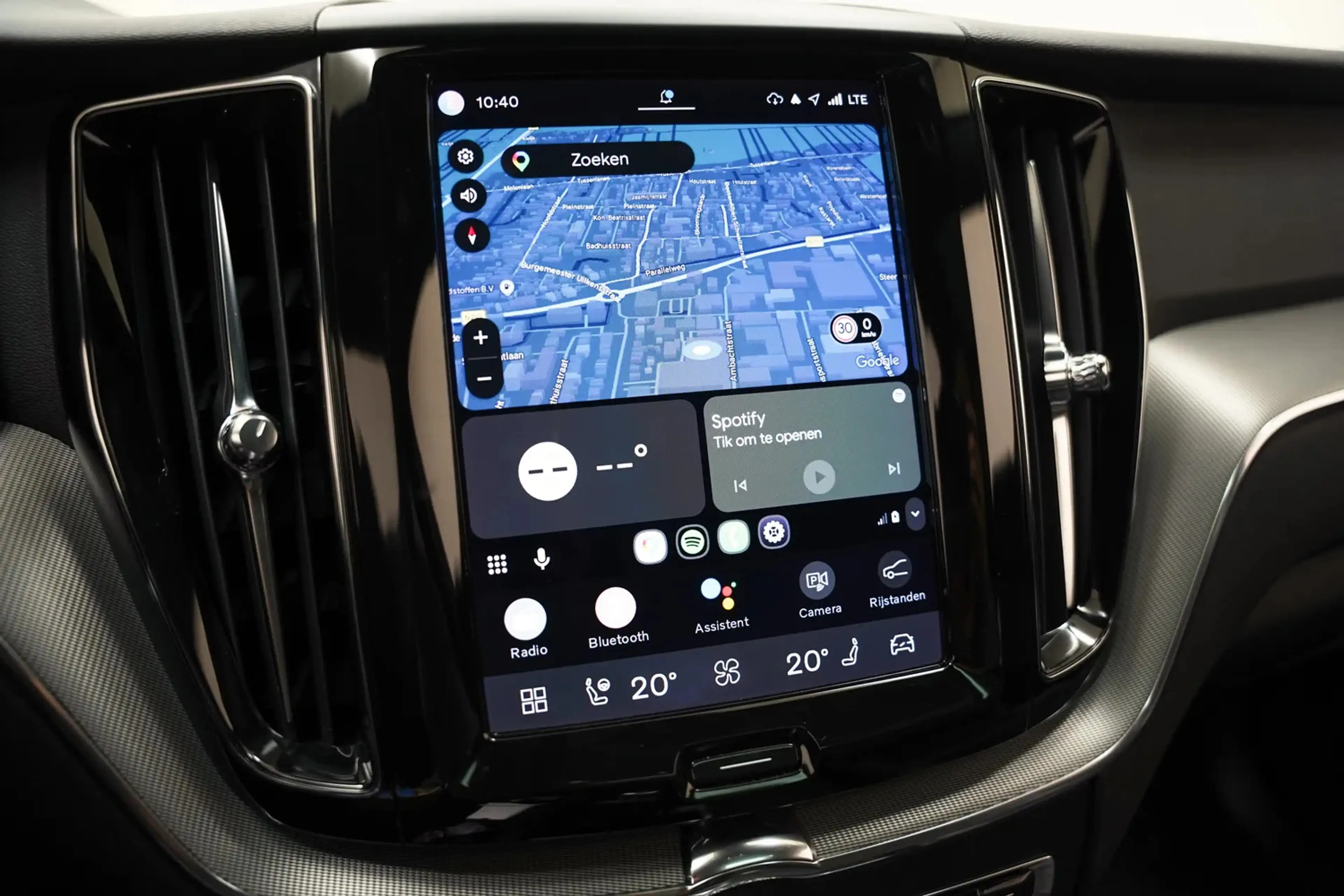 Volvo XC60 2.0 T8 AWD Recharge R-design Ultimate Ultra [ SoH — photo 9