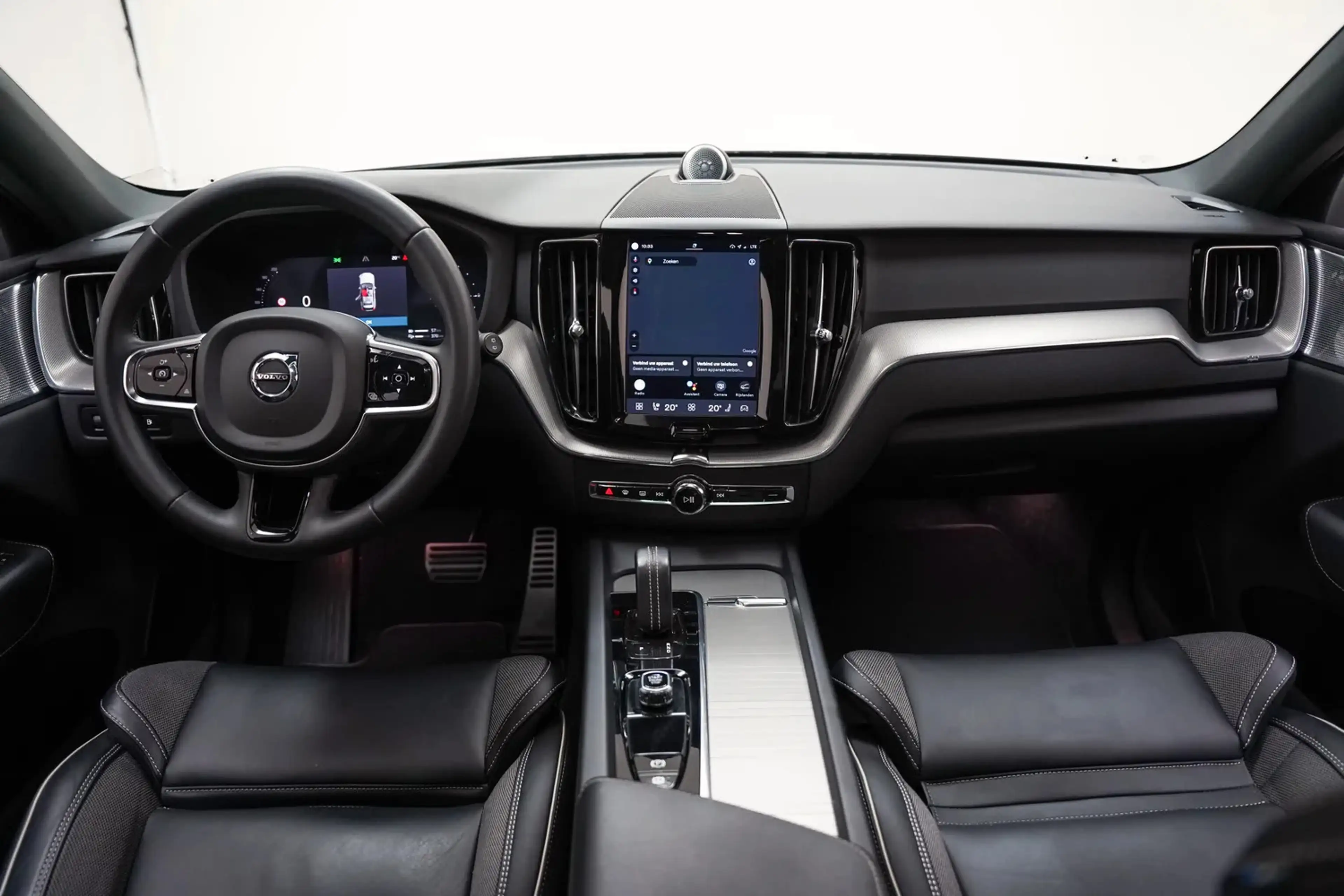 Volvo XC60 2.0 T8 AWD Recharge R-design Ultimate Ultra [ SoH — photo 4