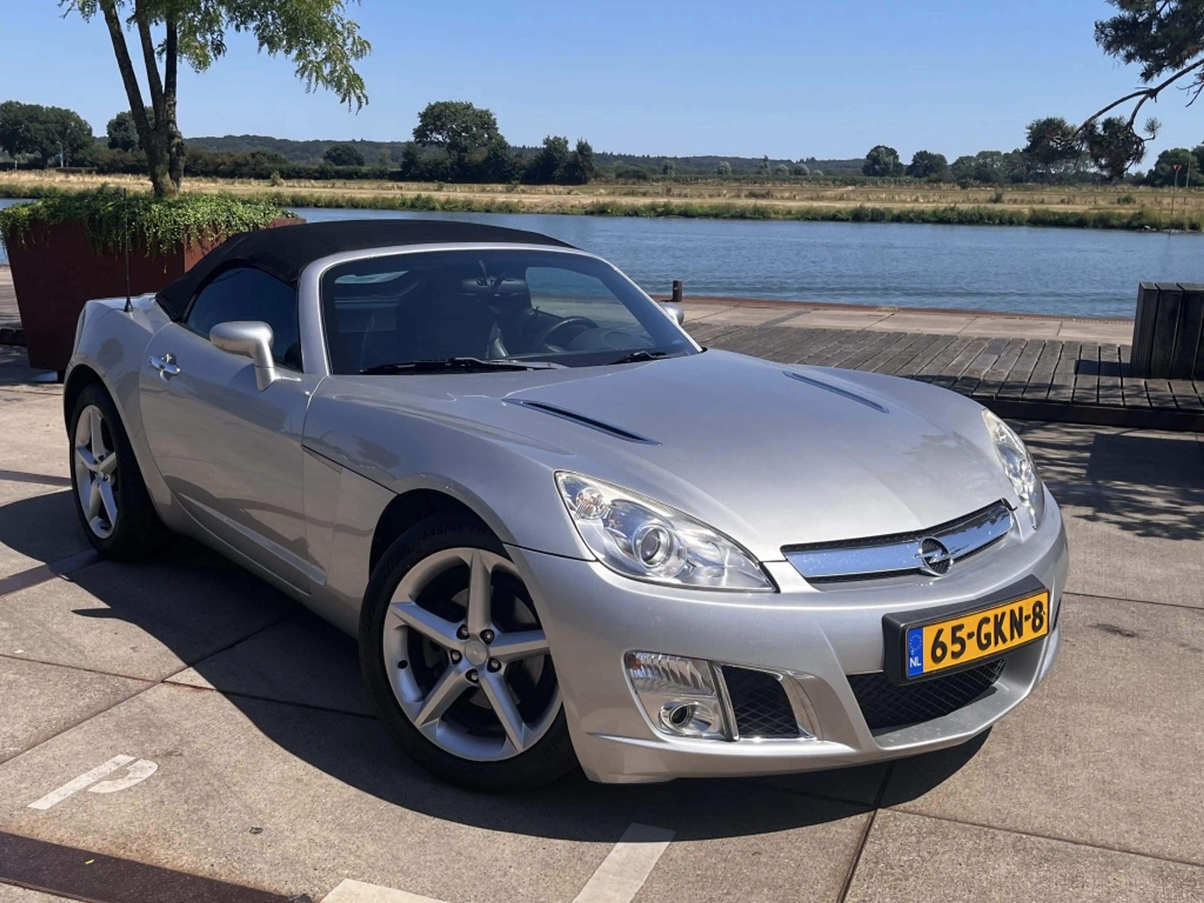 Opel GT 2.0 Turbo ECOTEC - zeldzaam mooie en originele aut — photo 13