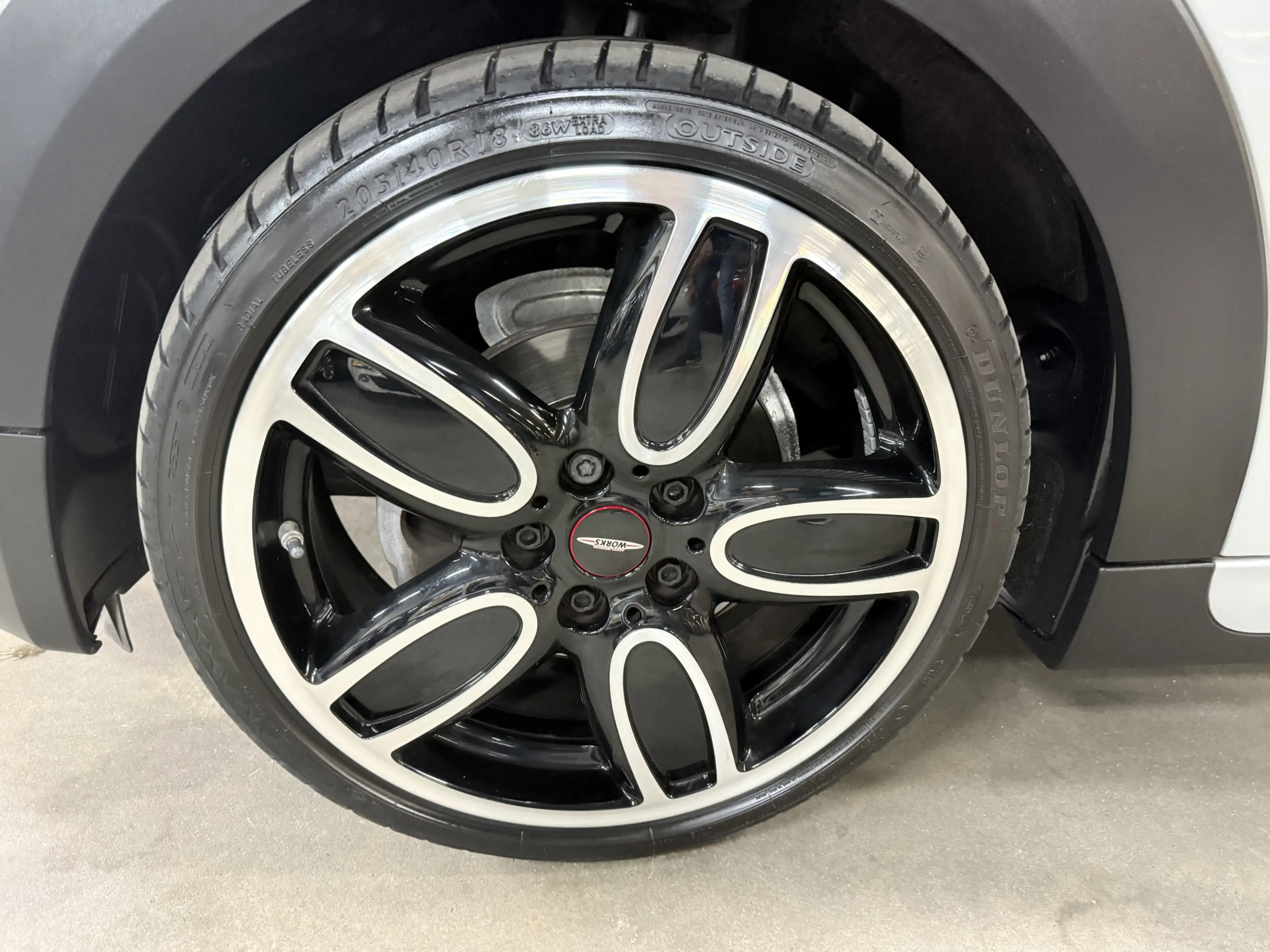 MINI Cooper Cabrio 1.5 Salt // Leer // Mini Yours // JCW! — photo 7