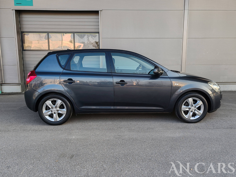 Kia Ceed / cee'd Vision TÜV 04.2027 SHZ Klima 8-fach Isofix — photo 6