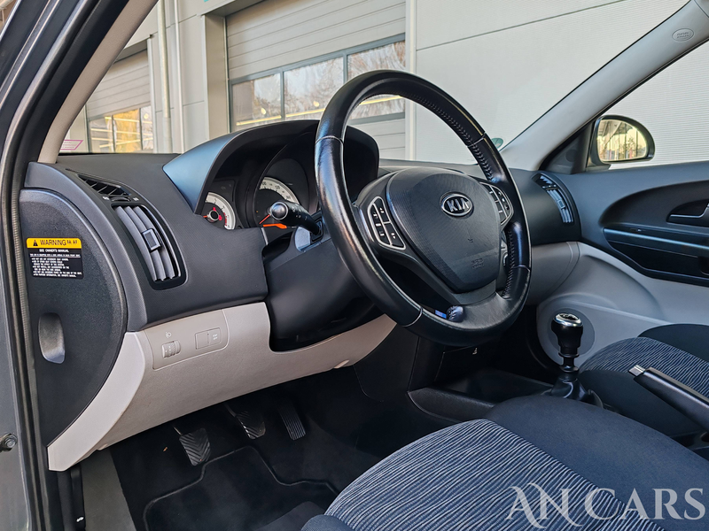Kia Ceed / cee'd Vision TÜV 04.2027 SHZ Klima 8-fach Isofix — photo 12