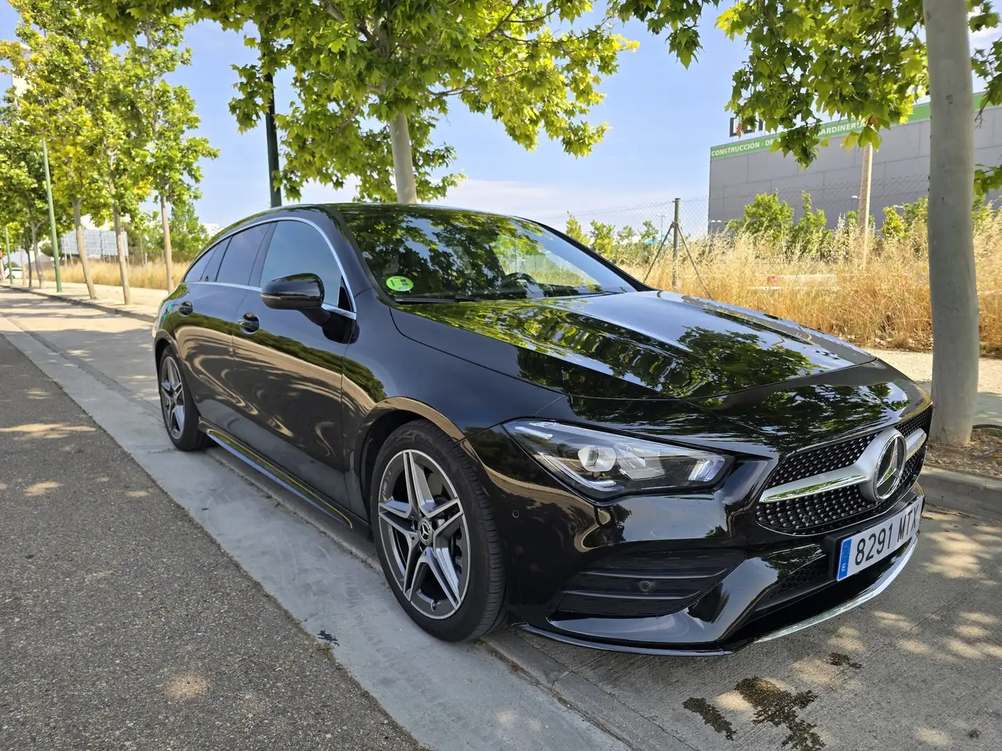 Mercedes-Benz CLA 250 Shooting Brake 4Matic 7G-DCT - 2