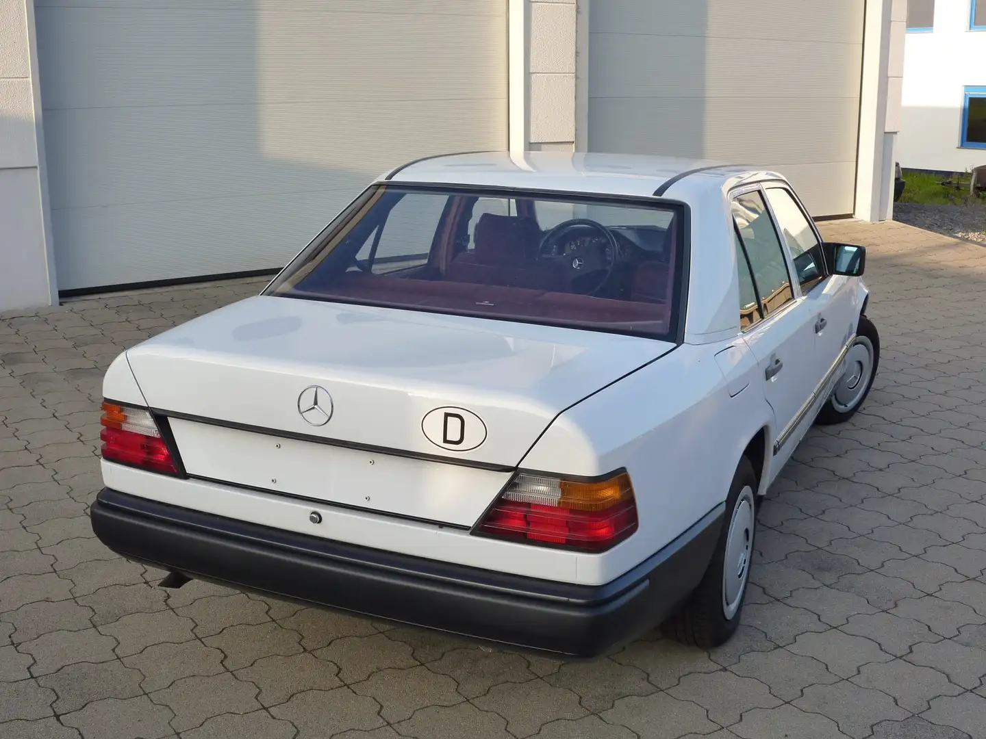 Mercedes-Benz 200 200 Blanc - 1