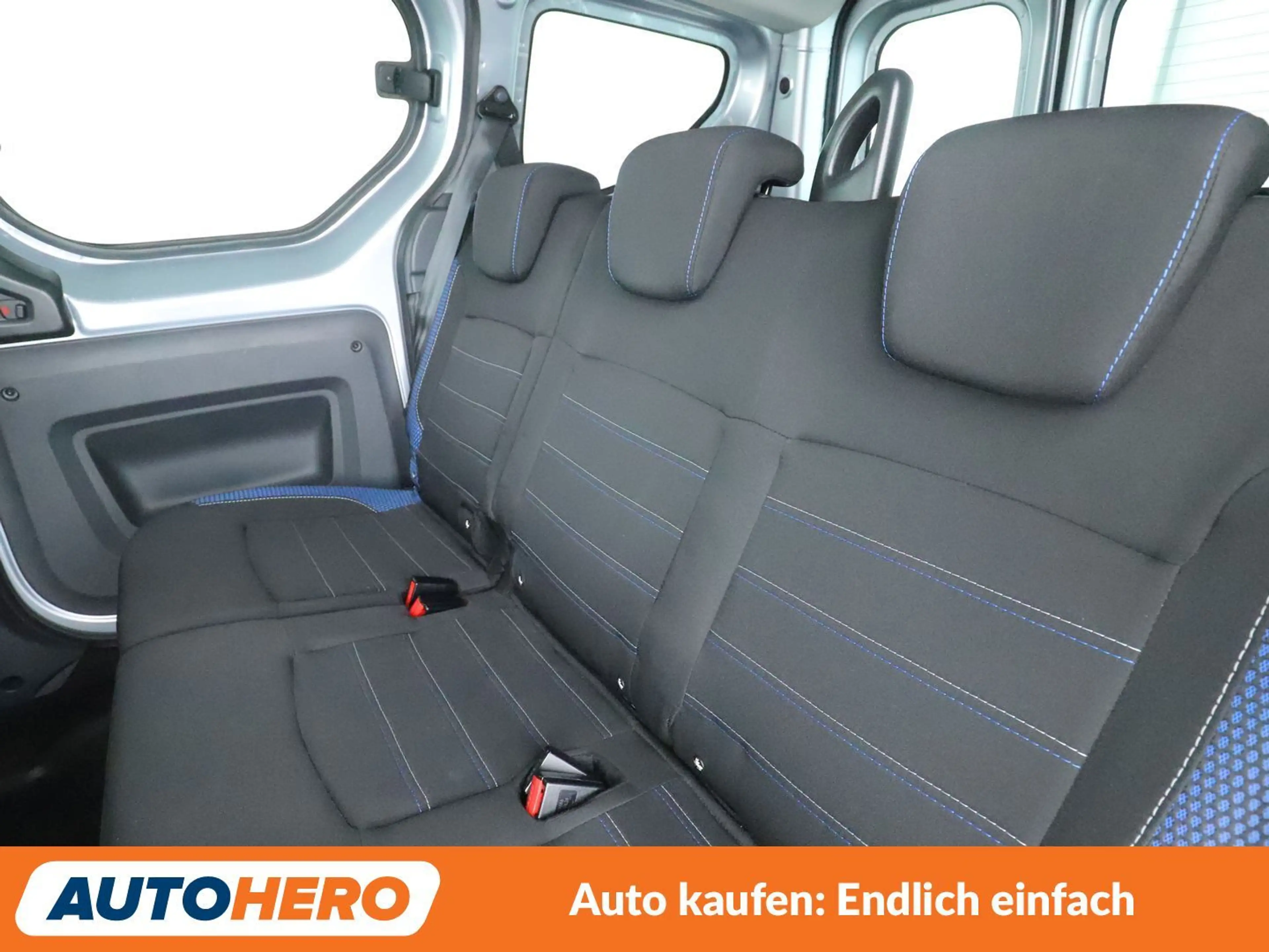 Dacia Dokker 1.3 TCe Stepway Plus*NAVI*PDC*SHZ*KLIMA*TEMPO* — photo 14