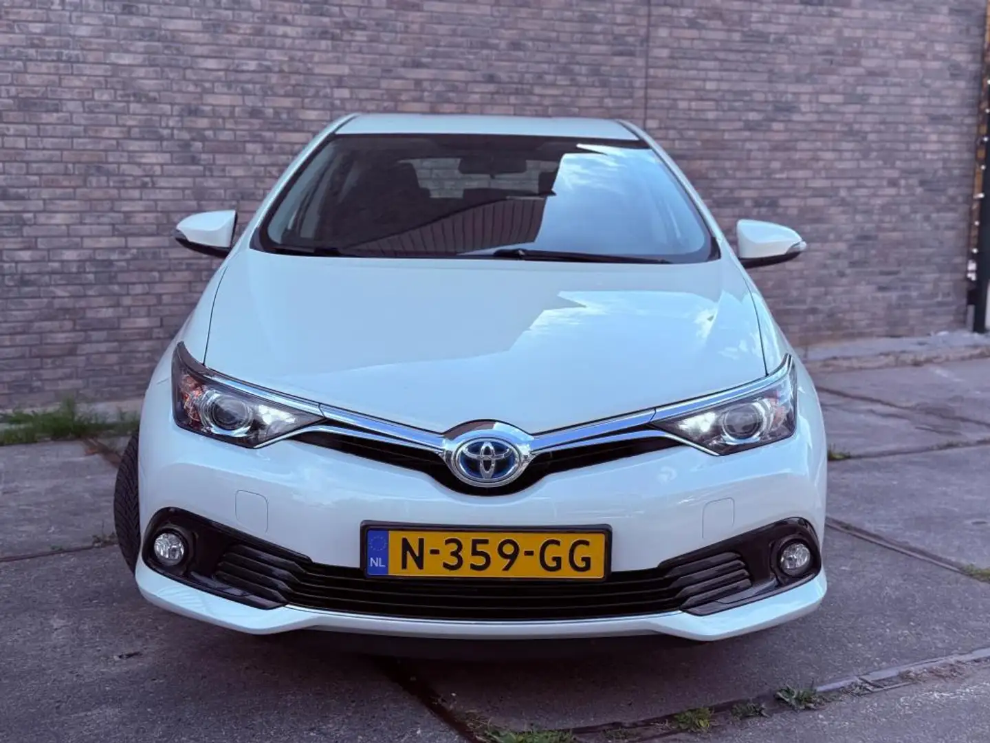 Toyota Auris 1.8 Hybrid Aspiration Carplay Camera Wit - 2