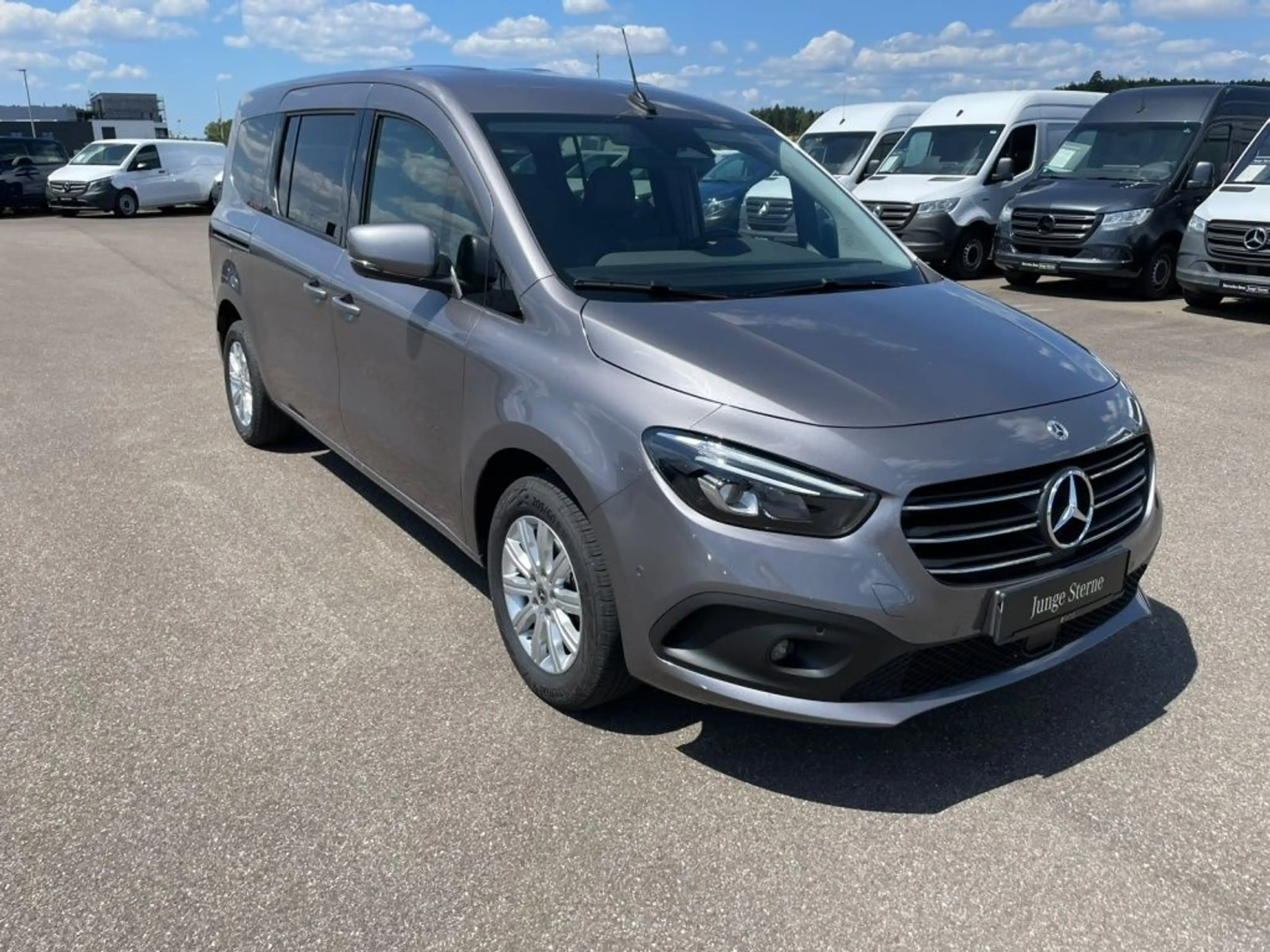 Mercedes-Benz T-Class T 180 PROGRESSIVE EDITION/LANG/7SITZE/MBUX/NAVI/ — photo 2