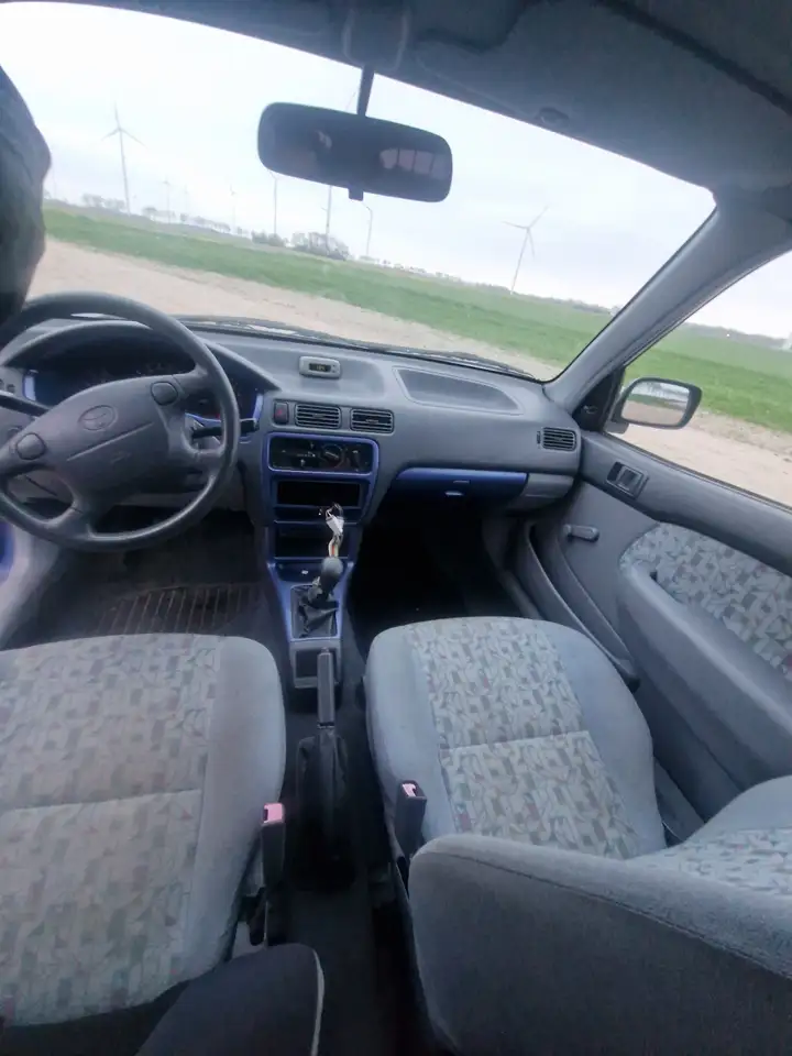 Toyota Starlet 1.3-16V, foto 6