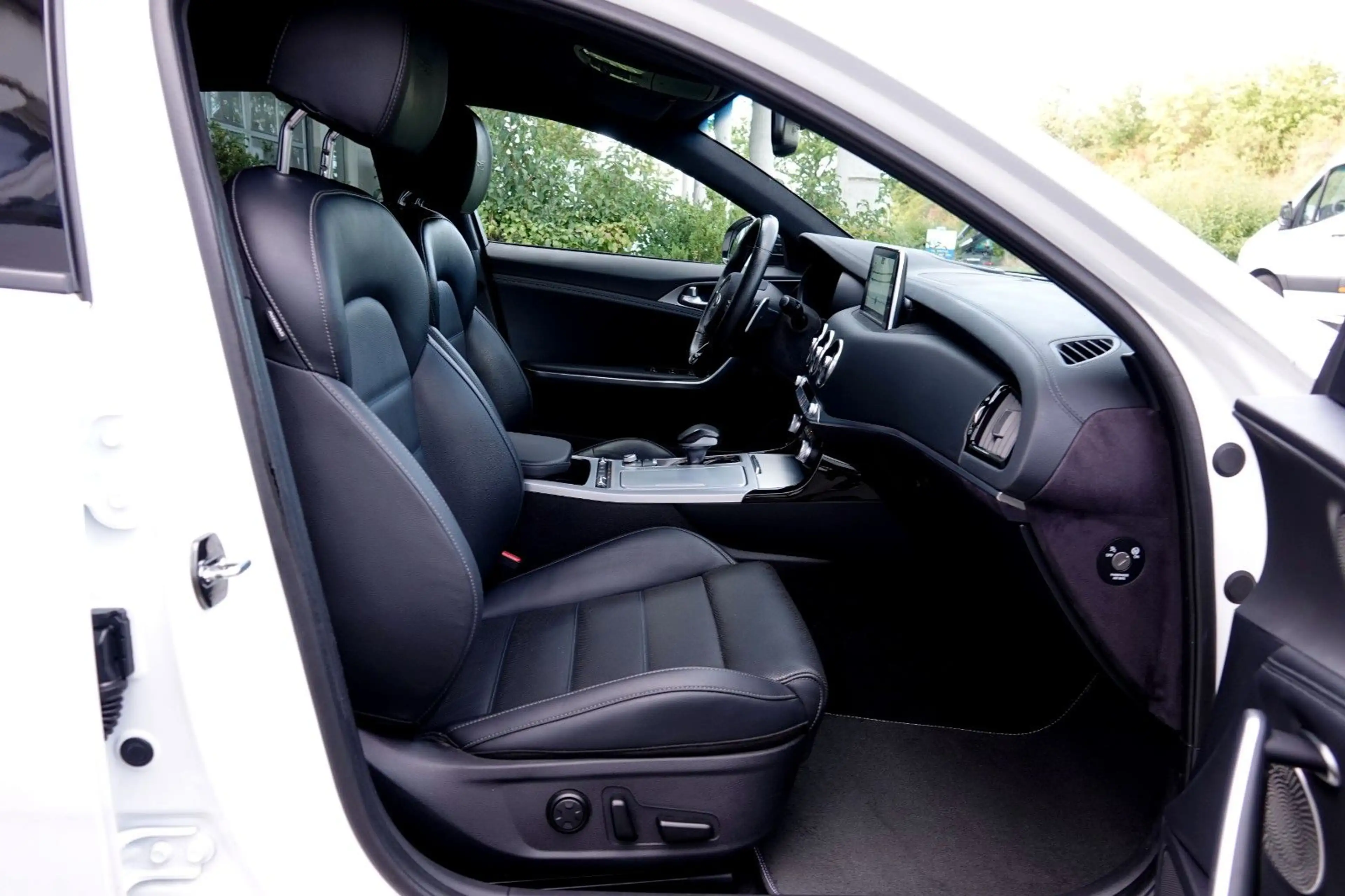 Kia Stinger GT-Line *EXCLUSIVE* HuD* ACC* SITZKLIMA — photo 9