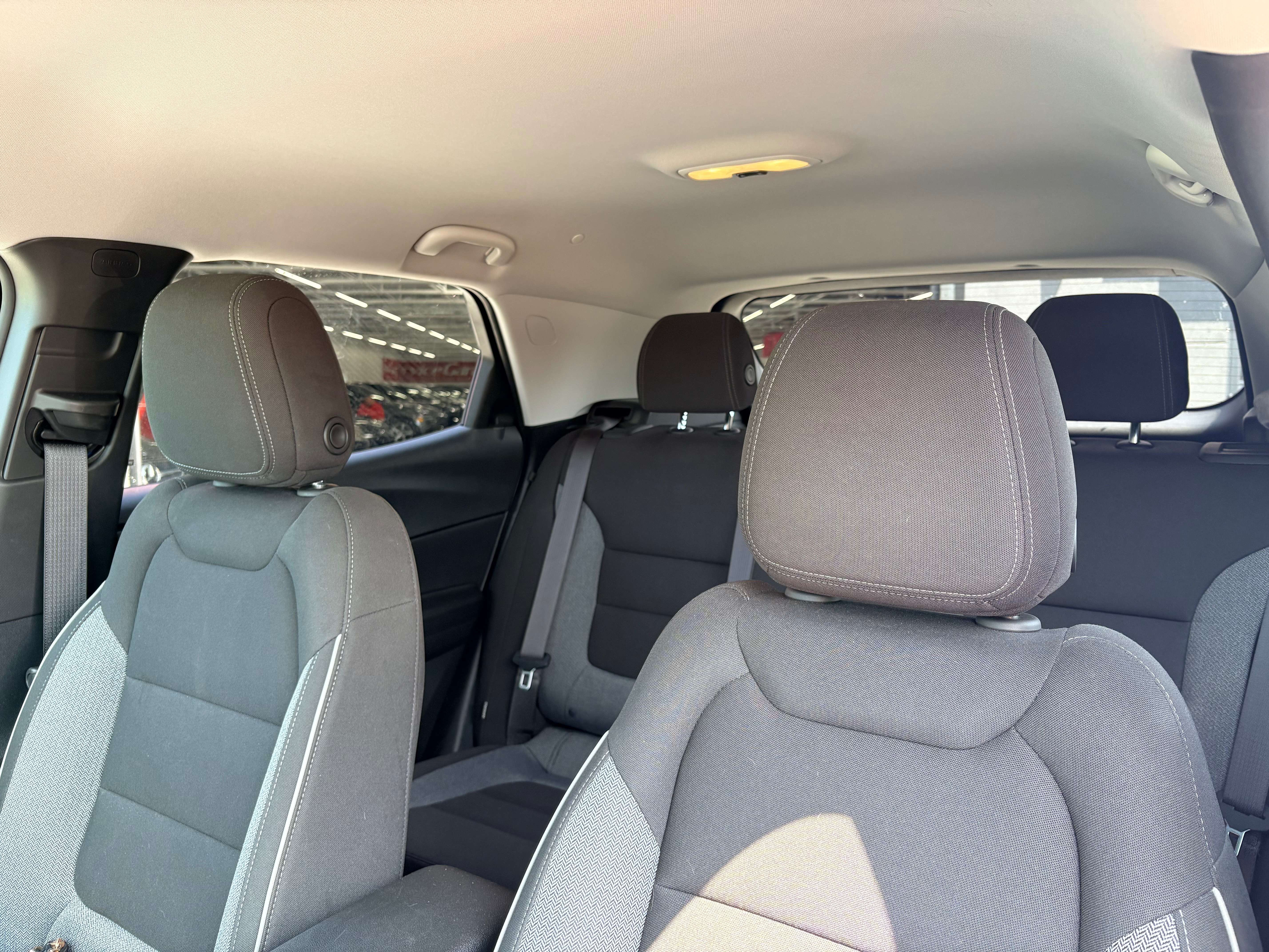 2024 Chevrolet Trailblazer LT AWD | WOW KMS | Lease Return | photo 2