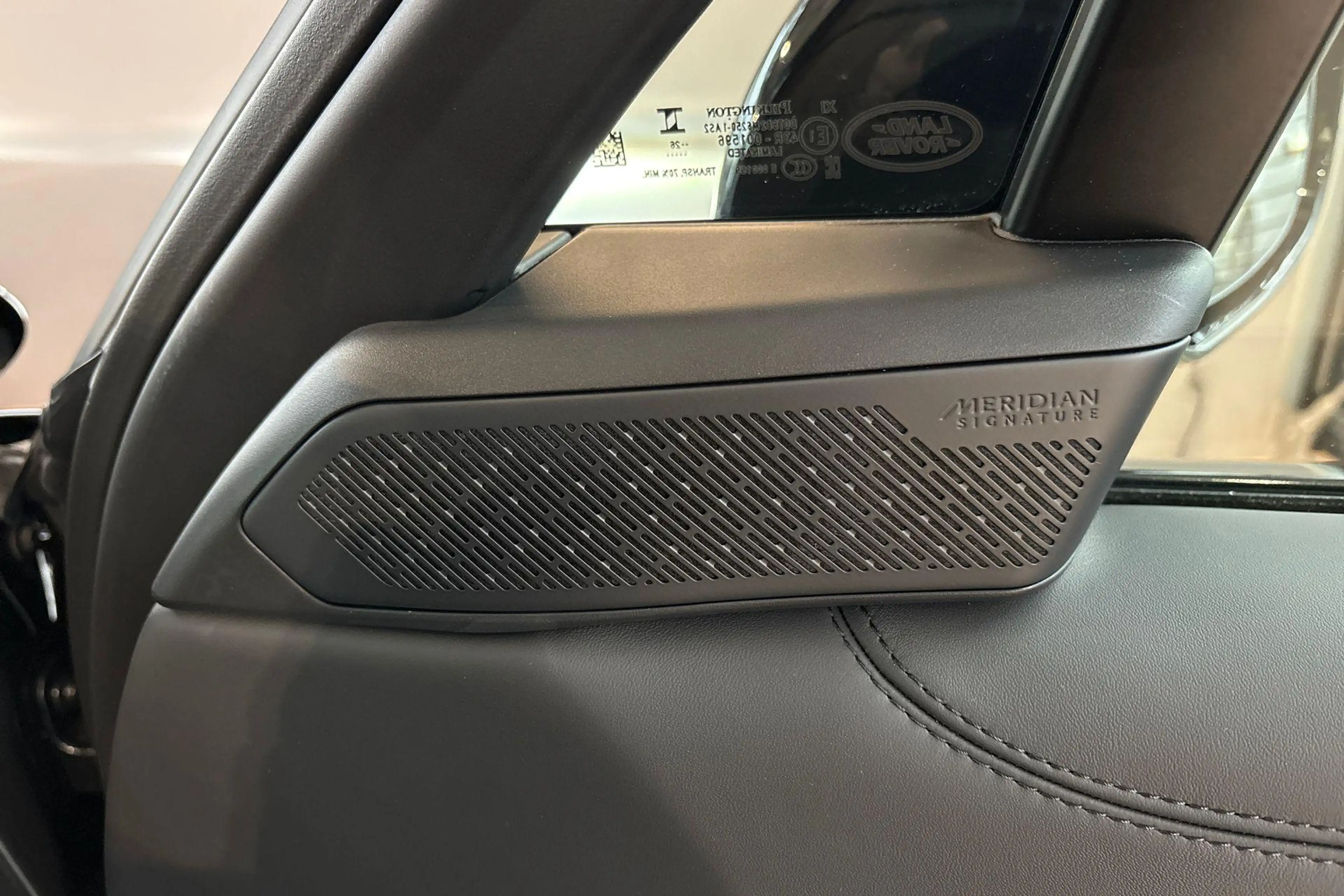 Land Rover Range Rover P460e HSE | Signature Sound | Comfort Pack | Premi — photo 12