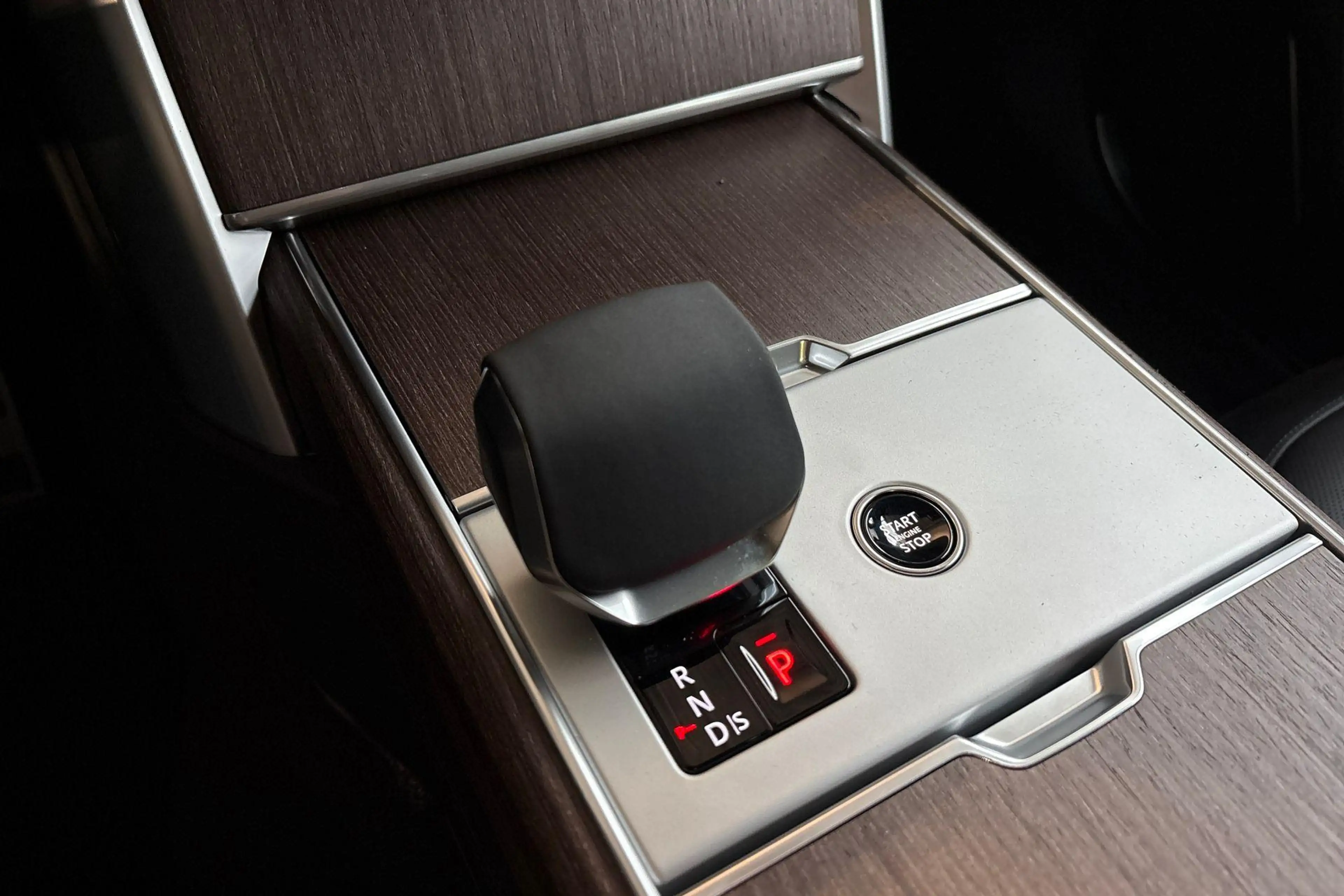 Land Rover Range Rover P460e HSE | Signature Sound | Comfort Pack | Premi — photo 15