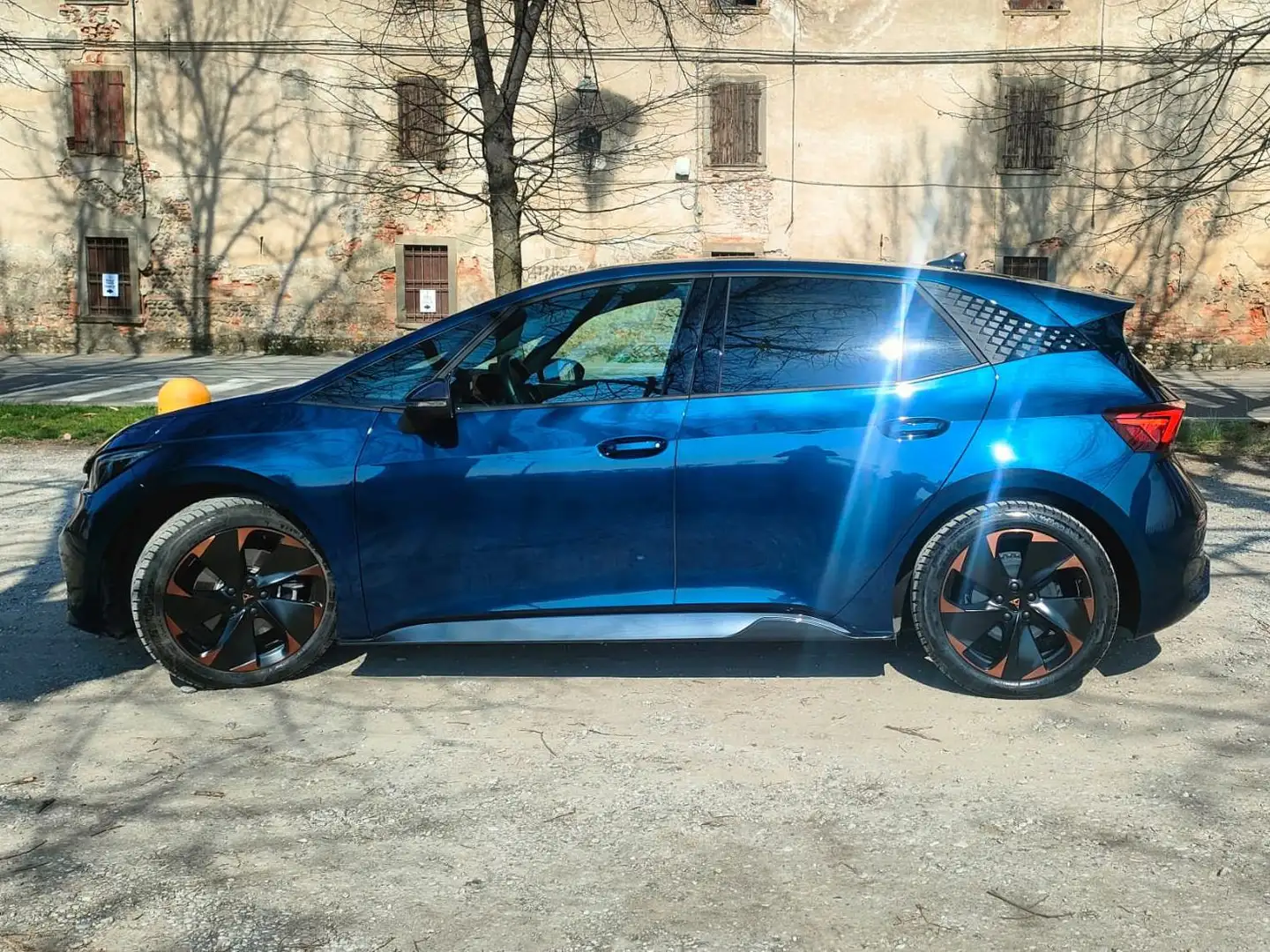CUPRA Born Born 58kWh Blu/Azzurro - 1