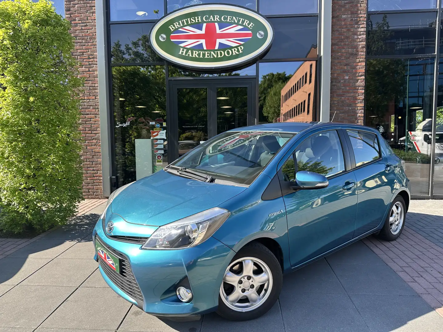 Toyota Yaris 1.5 Hybrid Aspiration Vert - 1