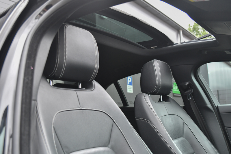 Jaguar XE 2.0 R-Sport, Panorama, Meridian, Leder, Memory, Ca — photo 16