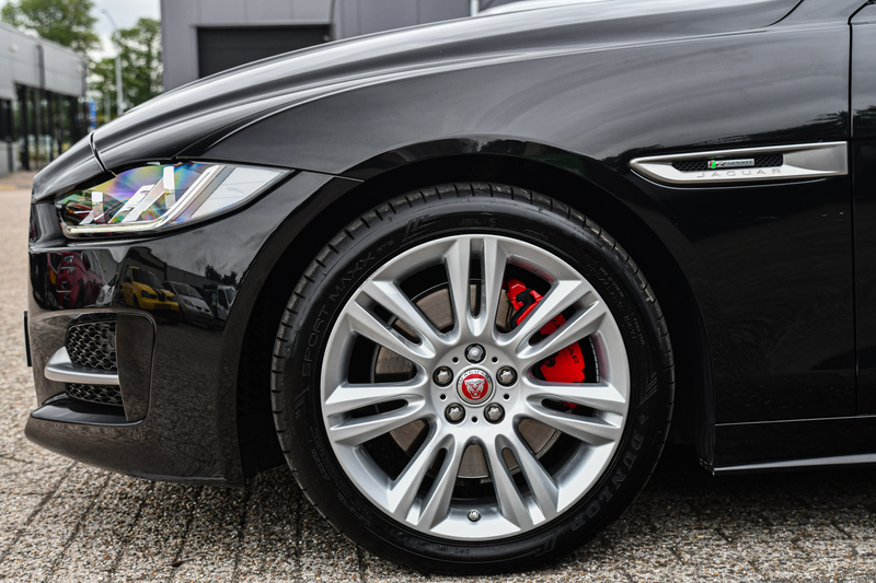 Jaguar XE 2.0 R-Sport, Panorama, Meridian, Leder, Memory, Ca — photo 7