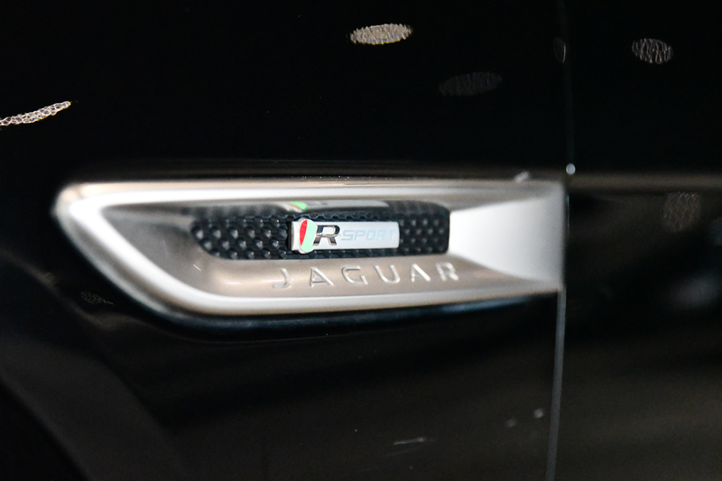 Jaguar XE 2.0 R-Sport, Panorama, Meridian, Leder, Memory, Ca — photo 13