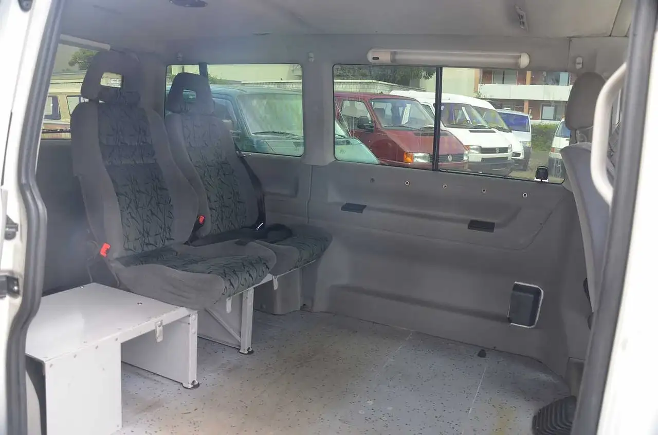 Volkswagen T4 Caravelle Syncro Benziner, foto 5