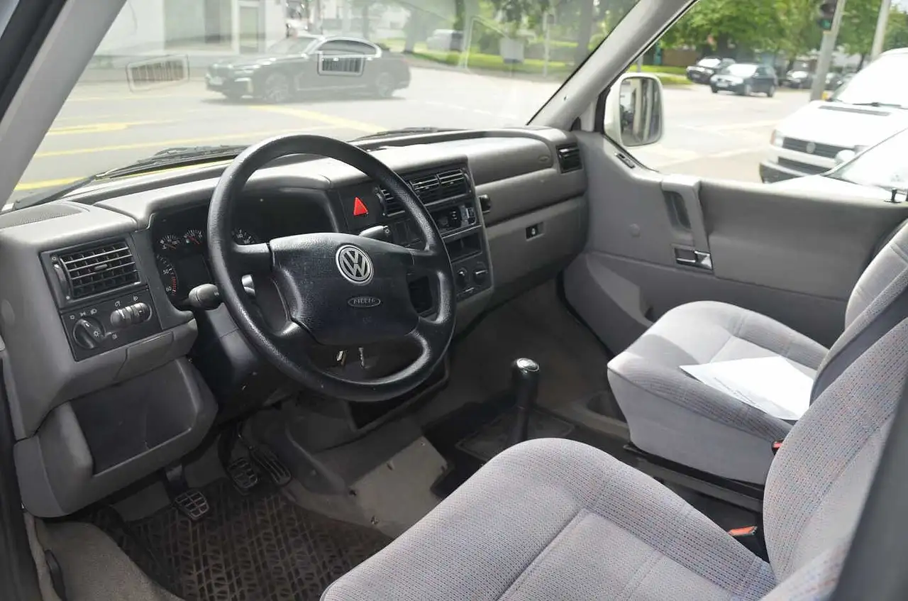 Volkswagen T4 Caravelle Syncro Benziner, foto 3
