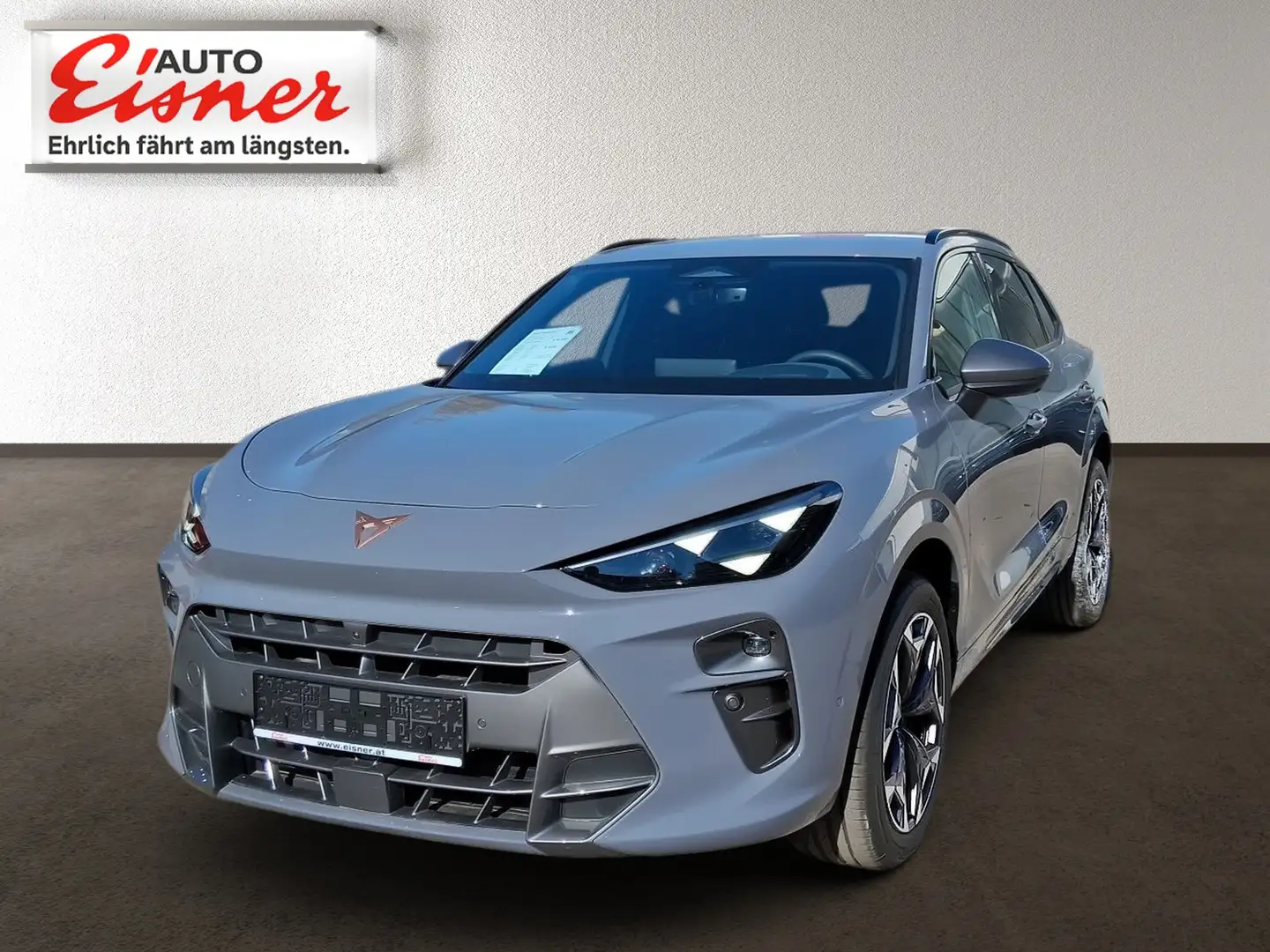 CUPRA Terramar 1.5 e-TSI 150 PS DSG Grau - 2