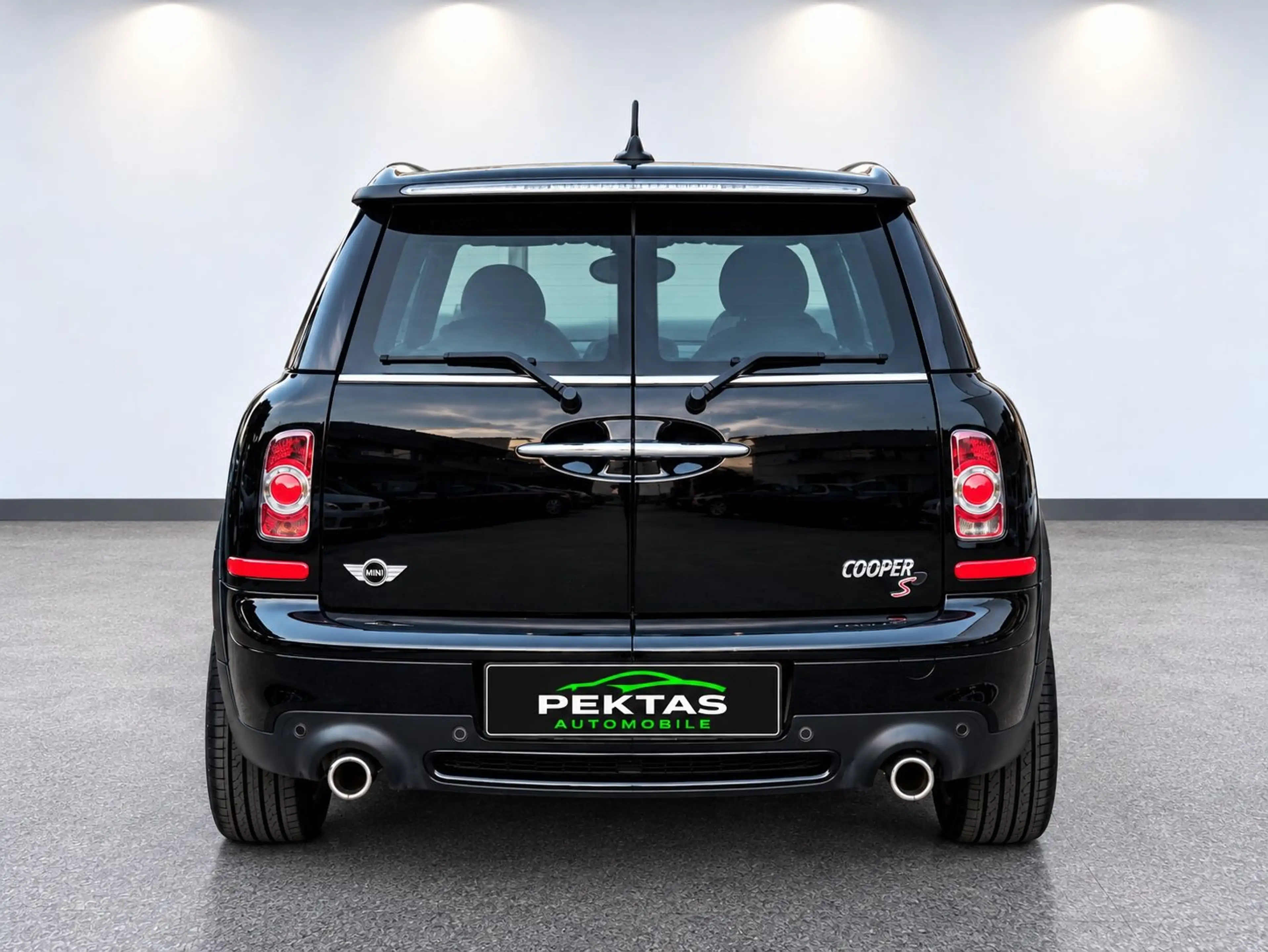 MINI Cooper SD Clubman Cooper SD — photo 4