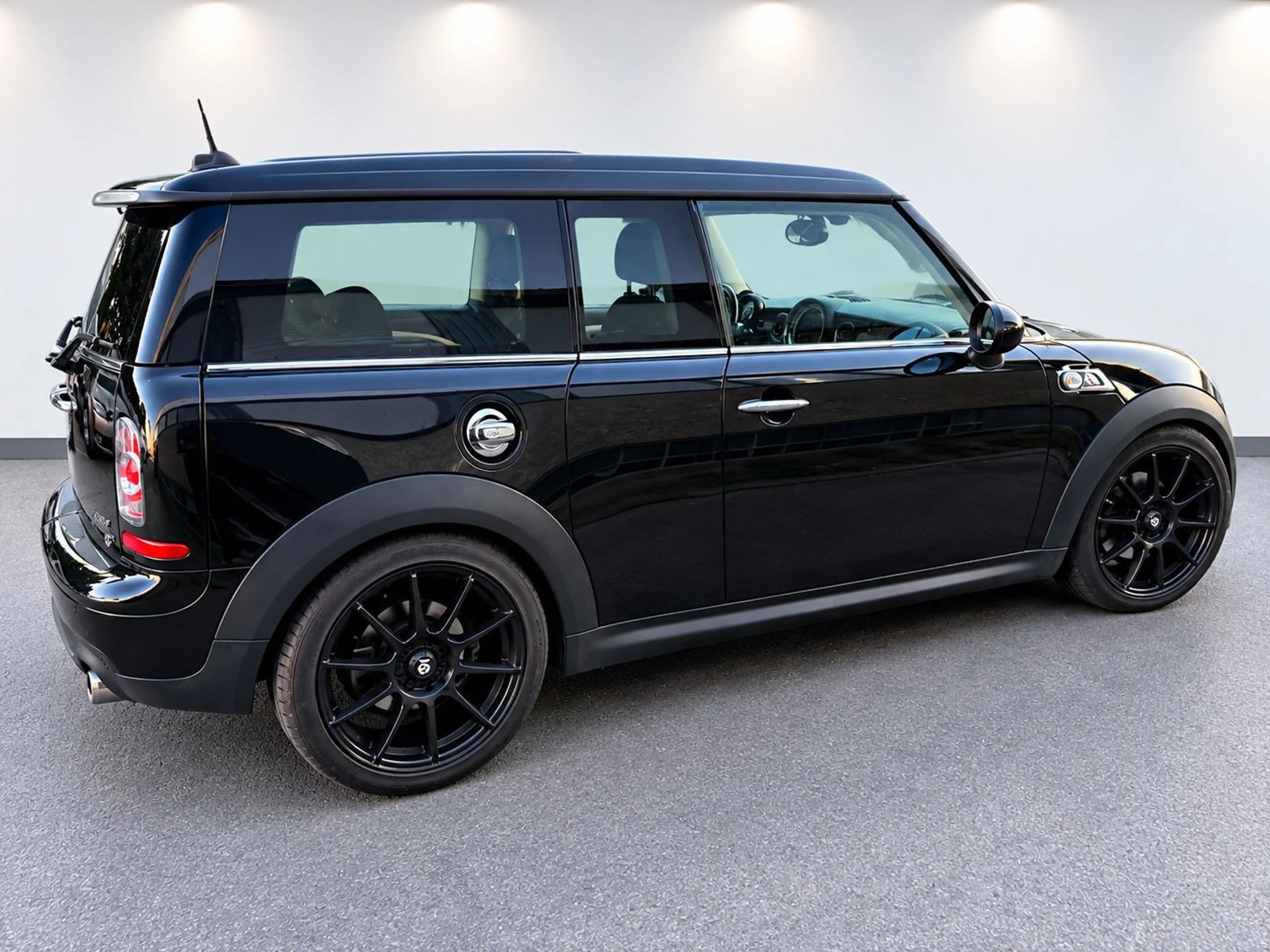 MINI Cooper SD Clubman Cooper SD — photo 7