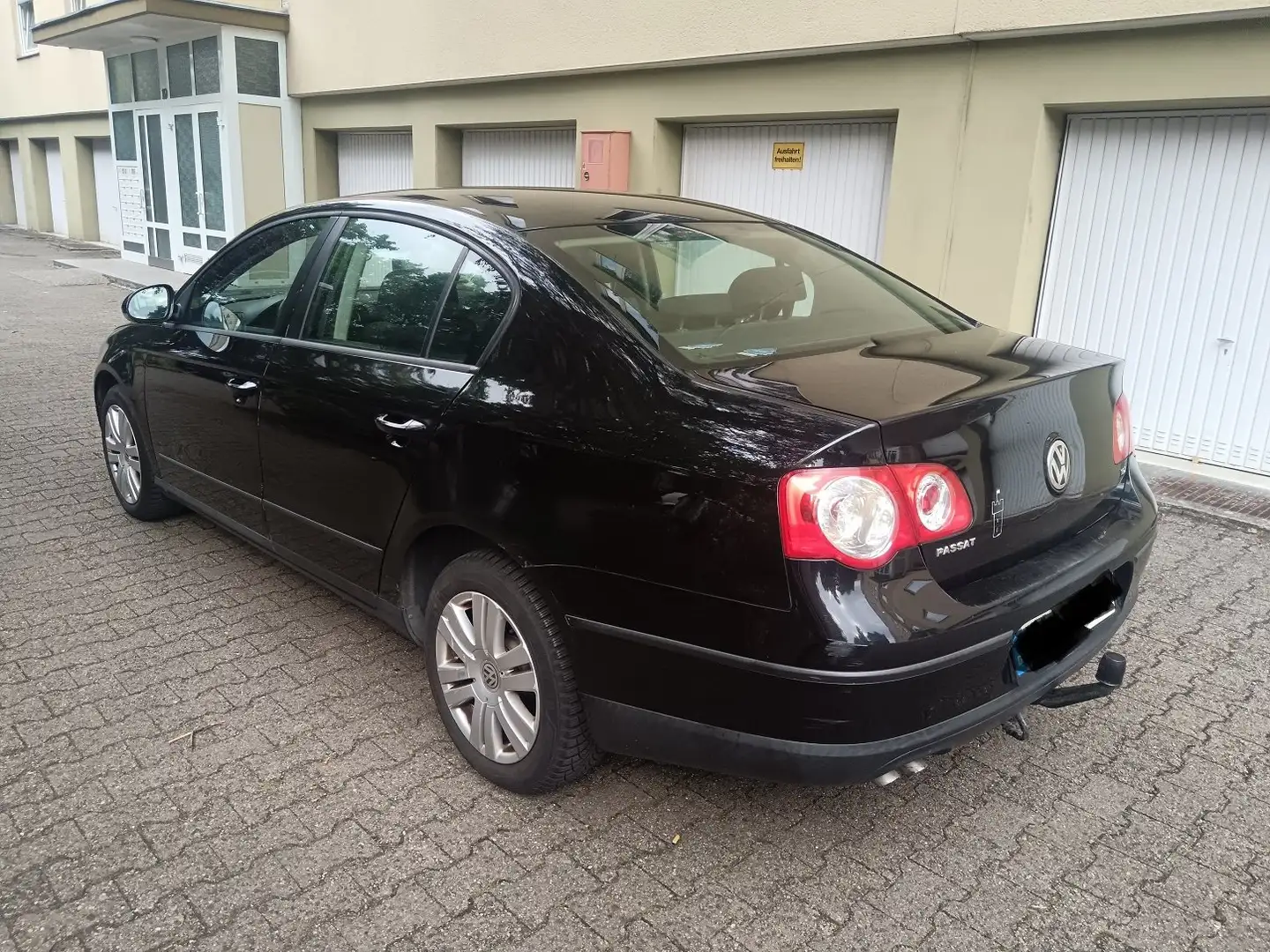 Volkswagen Passat Passat Diesel 1.9 TDI Highline Tüv Juni 2027 Schwarz - 1