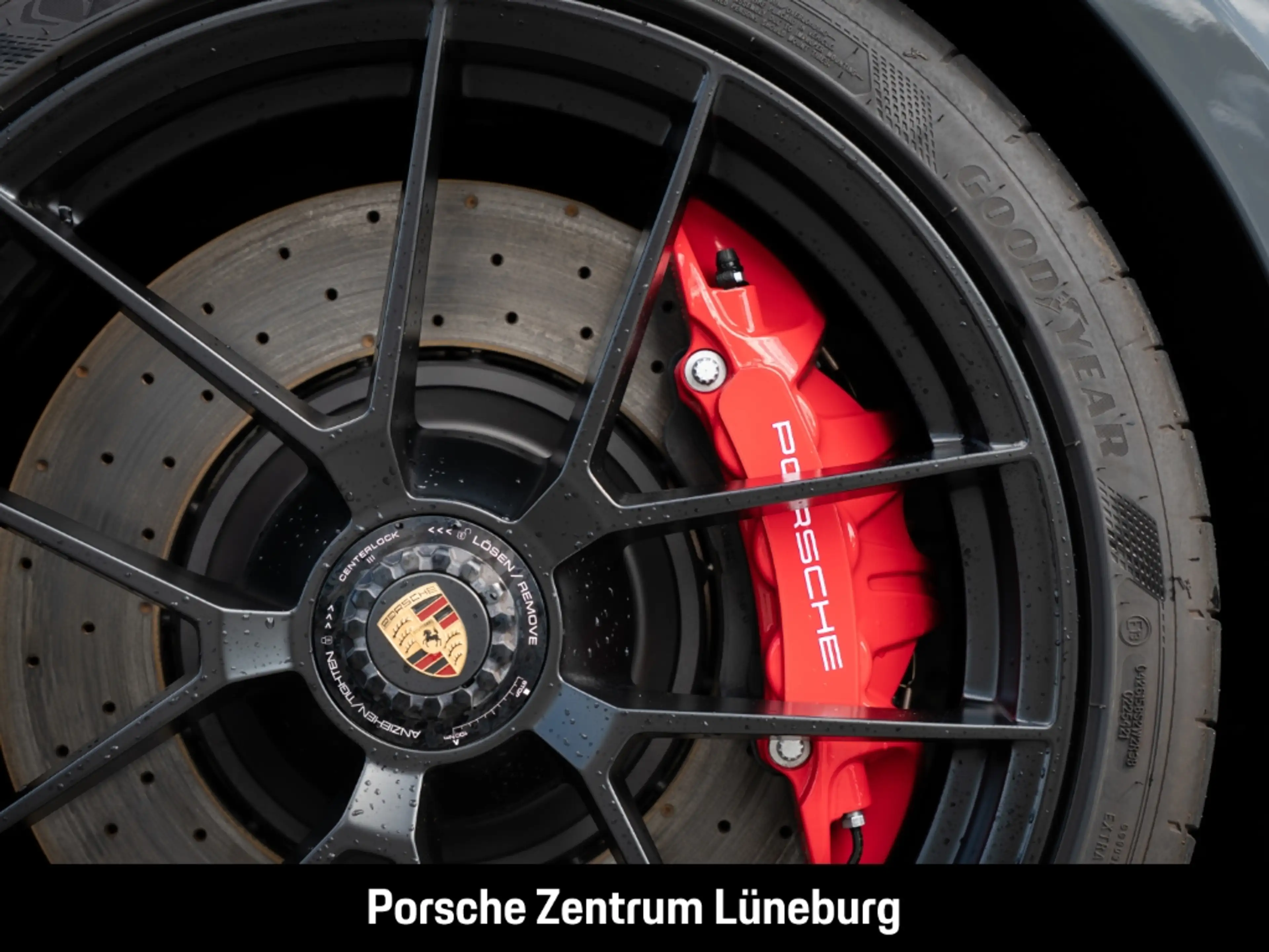 Porsche 992 911 Carrera GTS Liftsystem-VA Surround-View — photo 14