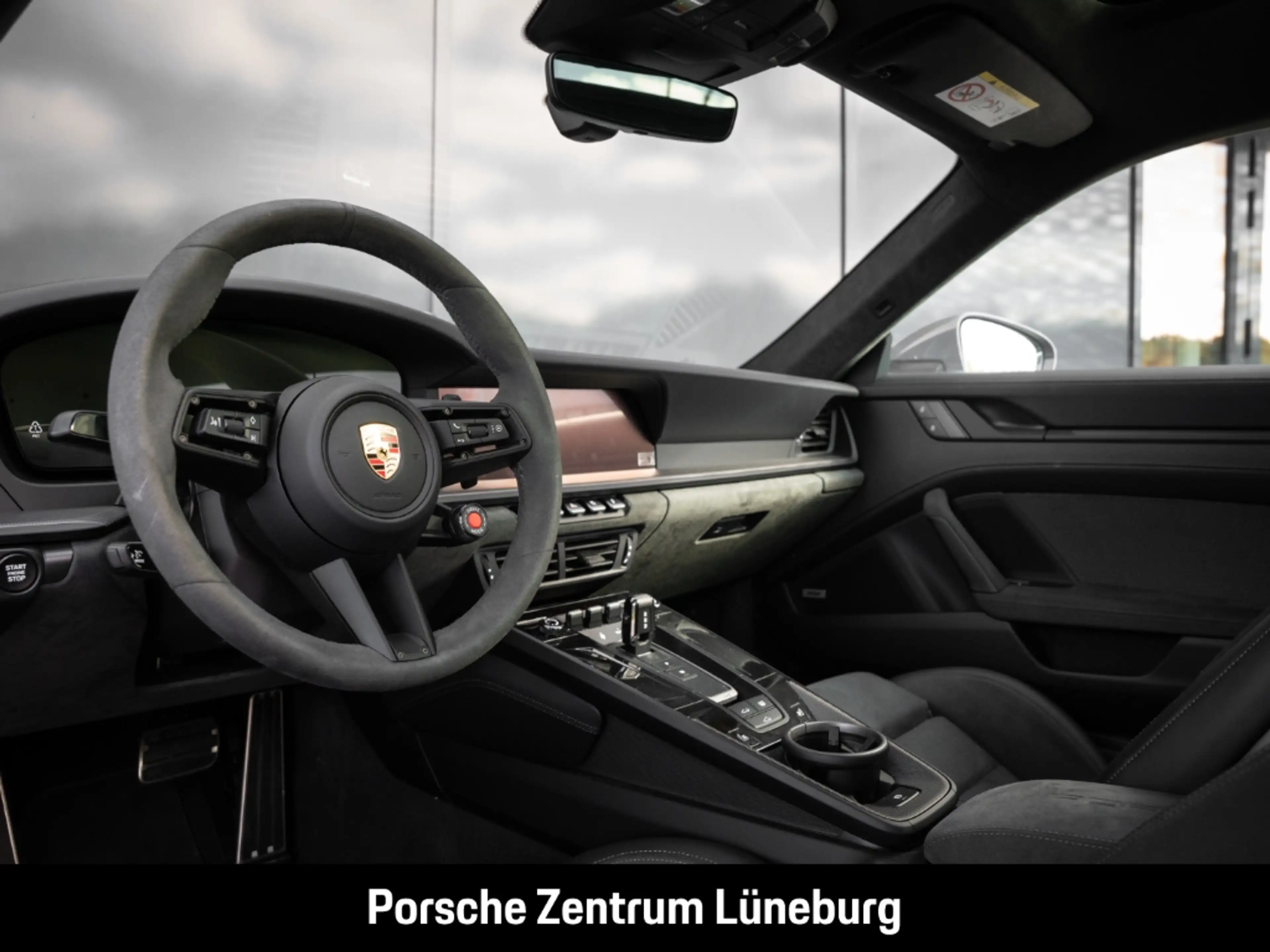 Porsche 992 911 Carrera GTS Liftsystem-VA Surround-View — photo 4