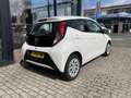 Toyota Aygo 1.0 VVT-i x-play Apple Carplay Blanc - thumbnail 4