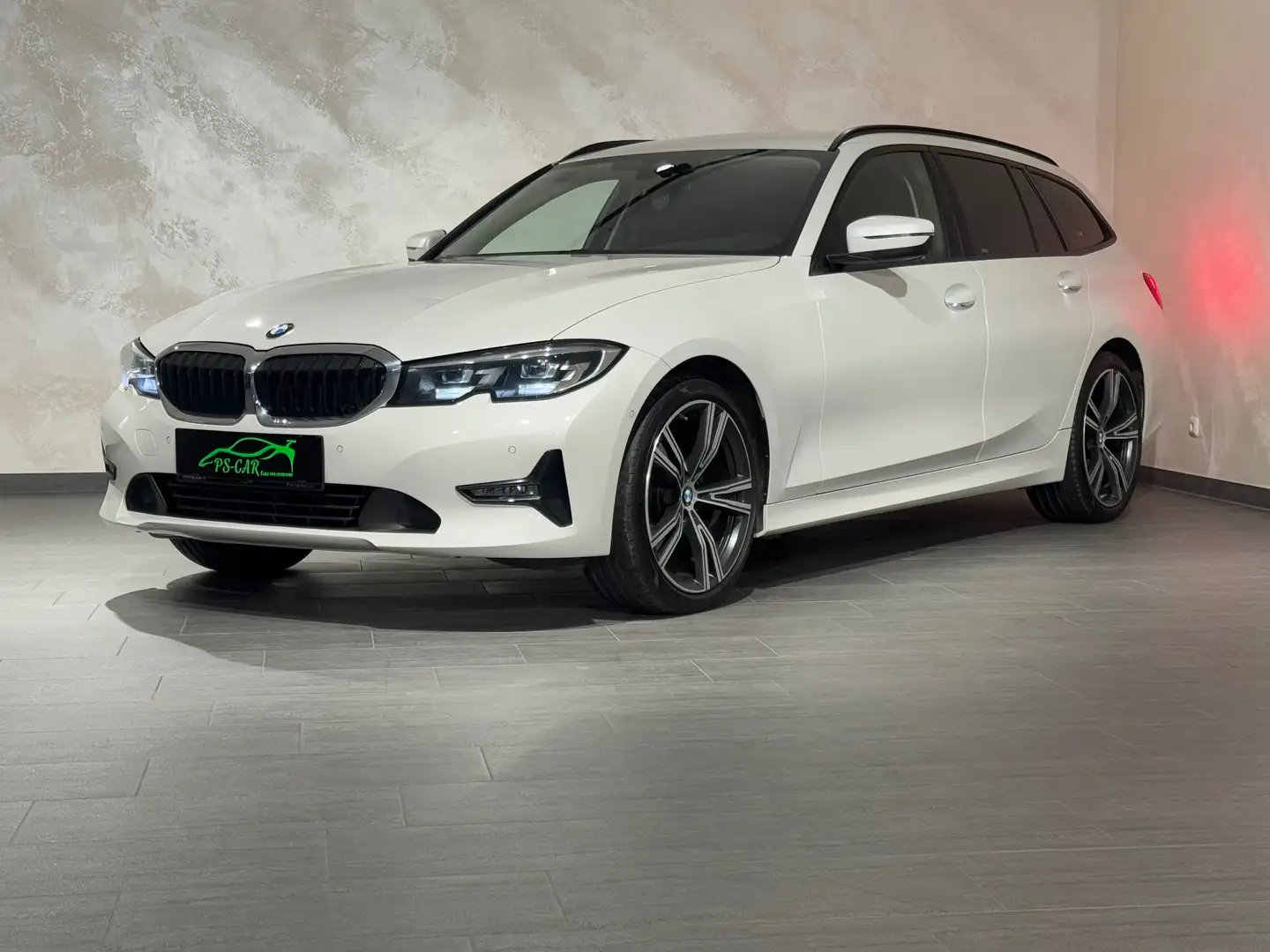 BMW 320 320 d xDrive Advantage**LED**NAVI**Kamera** Weiß - 2