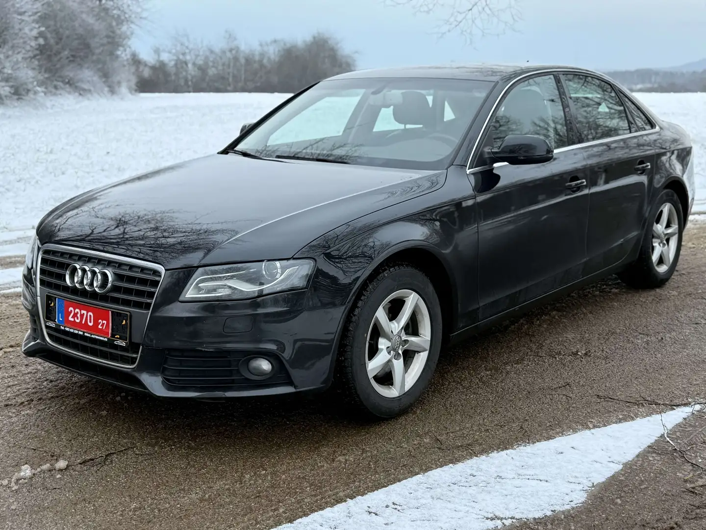 Audi A4 2.0 TDI 143 DPF Business line - 1