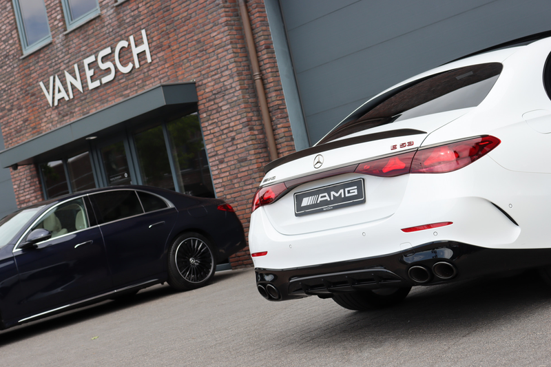 Mercedes-Benz E 53 AMG 4MATIC+ Premium | 612pk | Hyperscreen | Achterasbe — photo 21