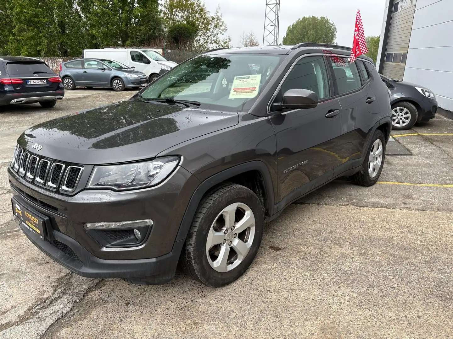 Jeep Compass 1.4 Turbo  avec 18 mois de garantie Grau - 1