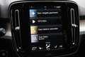 Volvo XC40 1.5 T3 163 pk Automaat Momentum | Navigatie | Appl Zwart - thumbnail 17