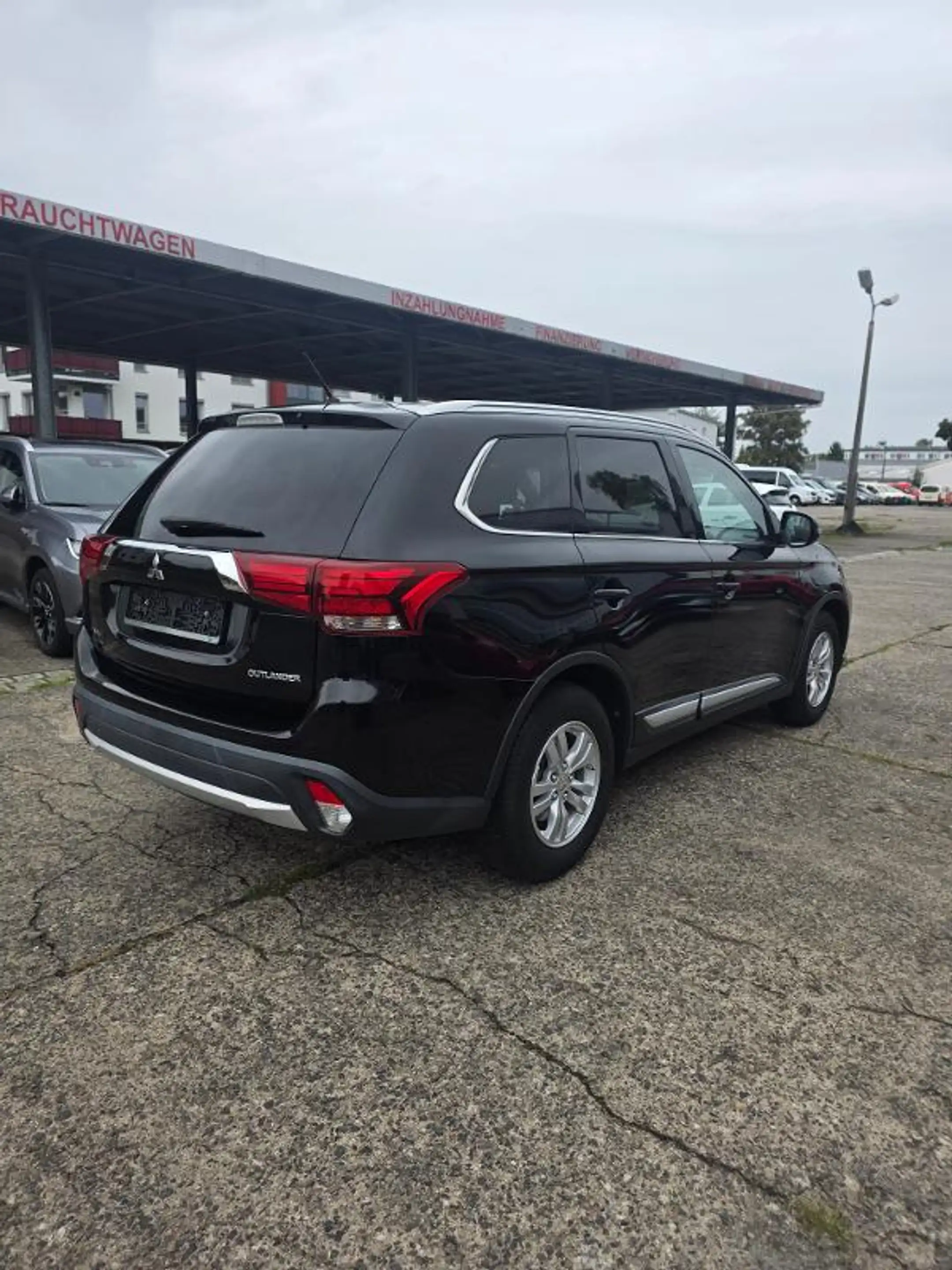 Mitsubishi Outlander SUV-Star 2.0 2WD — photo 2